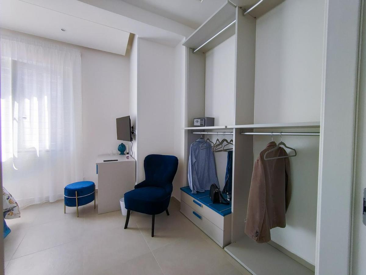 Interno7 Rooms カステッランマーレ・ディ・スタービア エクステリア 写真