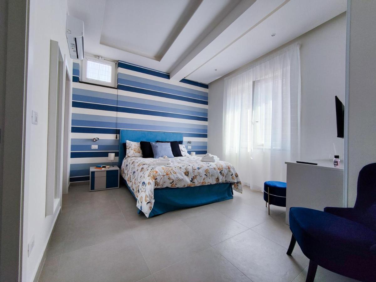 Interno7 Rooms カステッランマーレ・ディ・スタービア エクステリア 写真