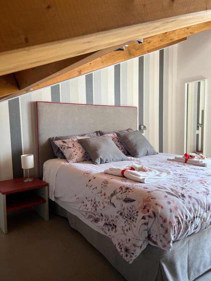 Interno7 Rooms カステッランマーレ・ディ・スタービア エクステリア 写真